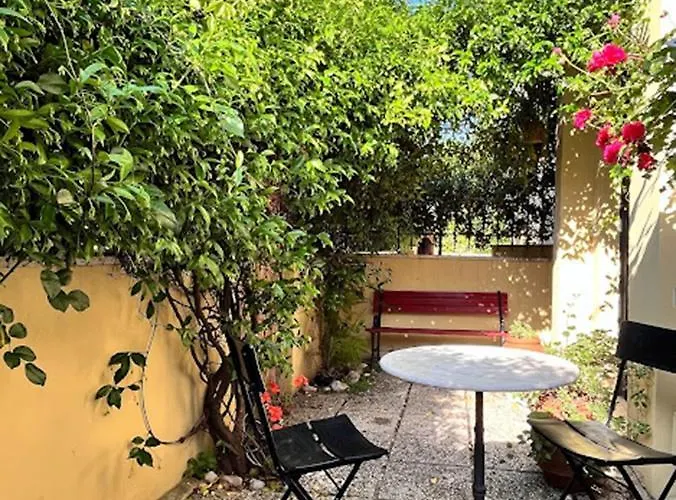 Tatil Evi Leda's *